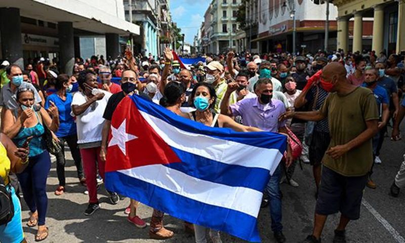 Cubans, economic Protests Food, Electricity Havana. Santiago de Cuba, Bayamo.