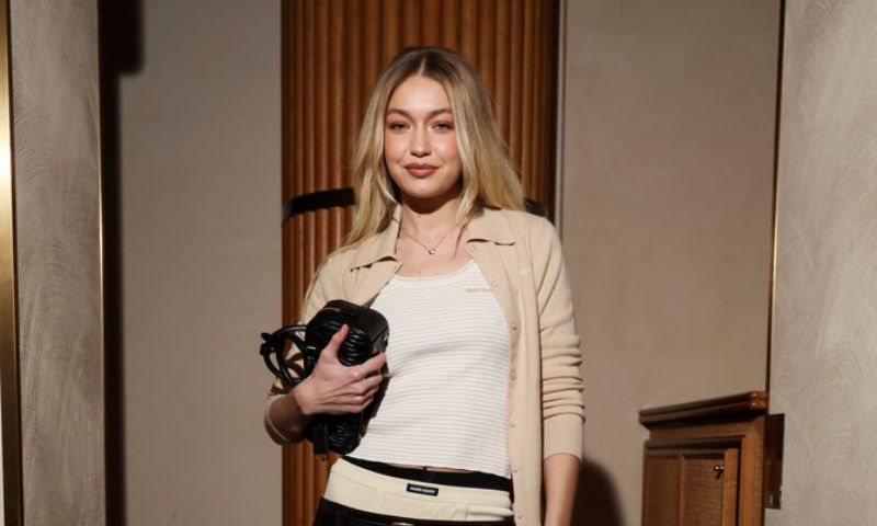 Gigi Hadid, Maybelline, Fashion Brand, US, Palestinian, Egyptian, Ramadan, Amira Adeeb, Elyanna, Singer, Model, Instagram