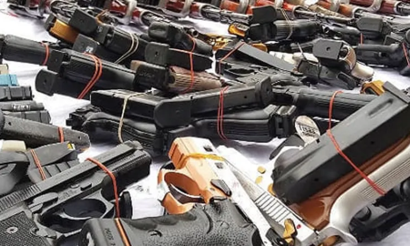Pakistani Authorities Foil Attempt to Smuggle Weapons from Afghanistan
