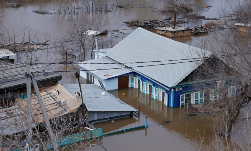 Russian Authorities Conduct Fresh Evacuations As Floods Devastates Western Siberia