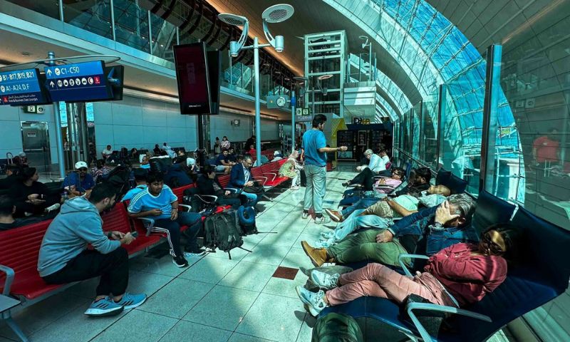 Dubai airport, heavy rains, United Arab Emirates, Emirates, flydubai,
