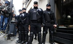 Argentina Police Raid Dozens of Soup Kitchens
