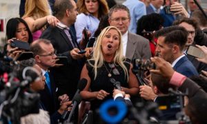 US House Defeats Republican Hardliners Bid to Oust Speaker Johnson 1