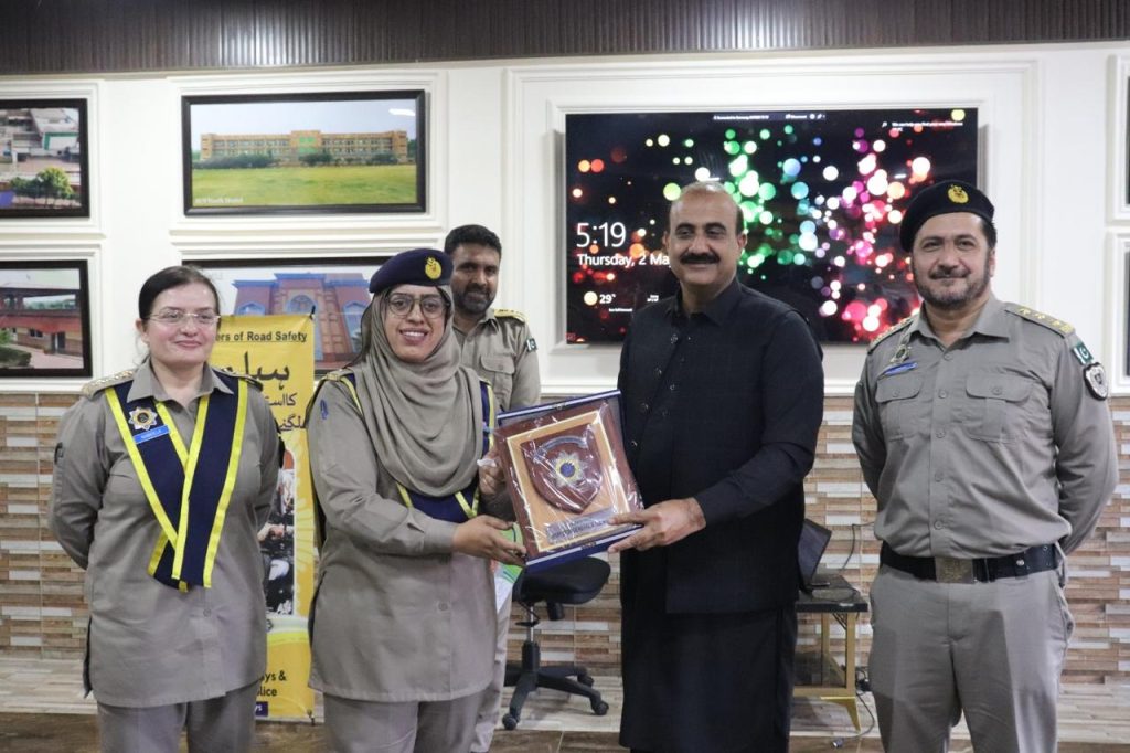 road safety, awareness seminar, children, Pakistan Sweet Home, National Highways, Motorway Police, traffic rules, 