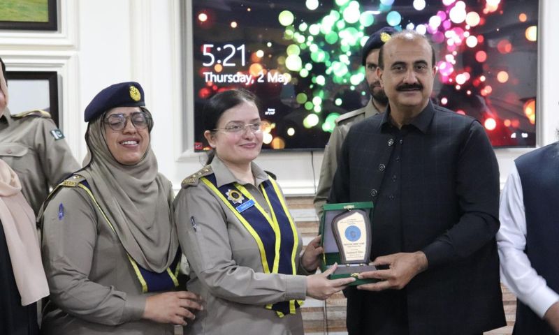 road safety, awareness seminar, children, Pakistan Sweet Home, National Highways, Motorway Police, traffic rules,