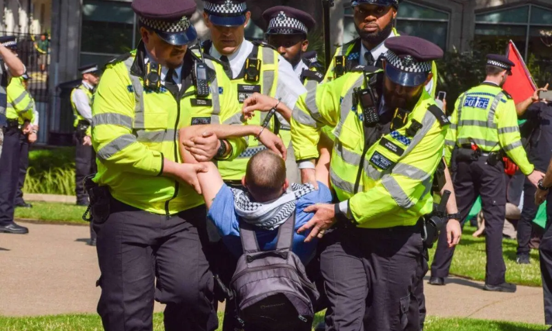 London police, pro-Palestinian protesters, UK's government, arms sales to Israel, Labour government, Israel's military operations, Gaza