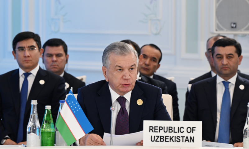 Uzbekistans President Vows to Support Azerbaijan to Hold COP 29