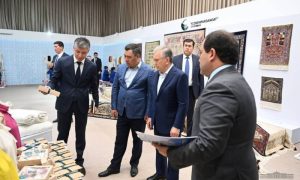Kyrgyzstan, President, Uzbekistan, Khiva, Sadyr Japarov, Carpet factory, Khiva Gilamlari, United States, China, Austria, Belgium, Switzerland, Italy, France