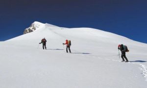 Pakistani Climbers, Naila Kiani, Porter, K2 Mountain, Pakistan, Alpine Club of Pakistan,