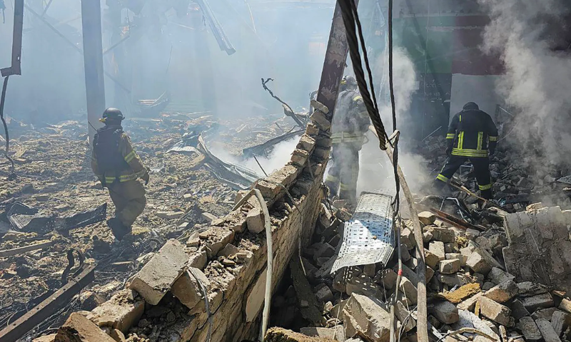 Russia, Ukraine, Strikes, Zaporizhzhia, Governor, City, Russian Forces, Volodymyr Zelensky