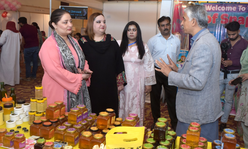 Rwandas Envoy Lauds Pakistani Women for their Exceptional Skills 7