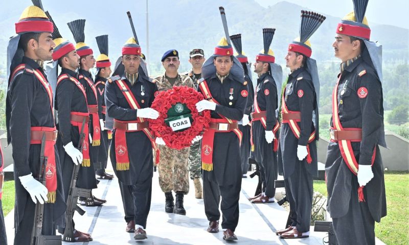 army chief 04