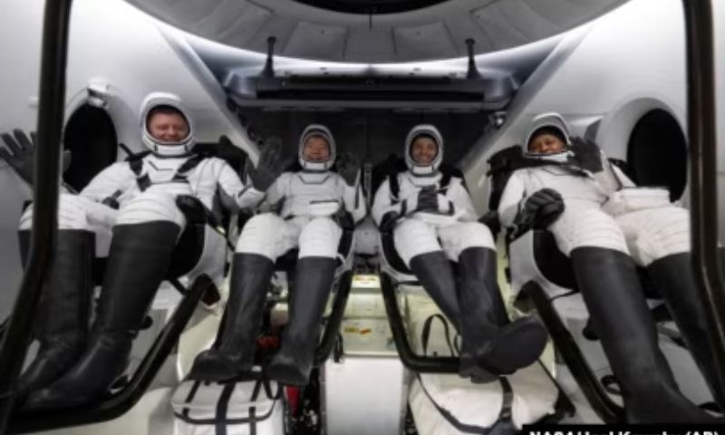 NASA, Astronaut, Hospitalized, Extended, Space Mission