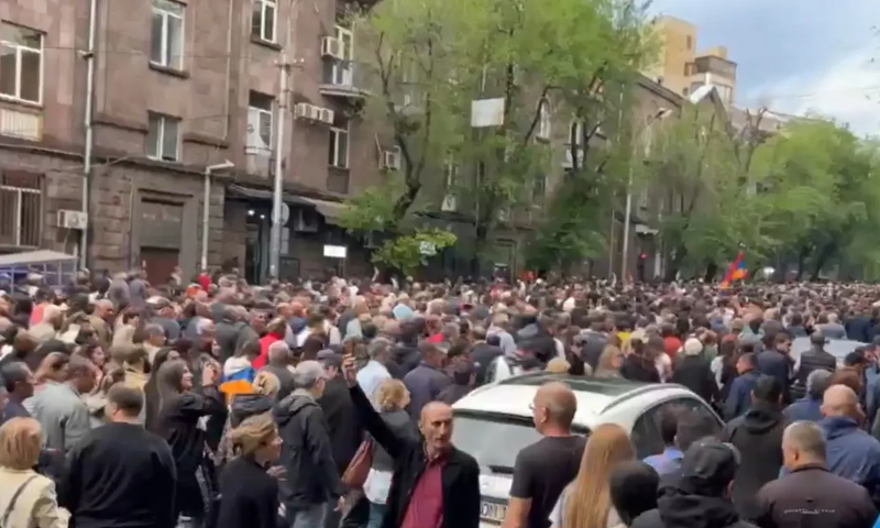 Armenia, Protests, Prime Minister, Criticism