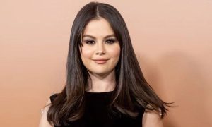 Selena Gomez, Reveals, Bizarre, Reason, Sleeping, Bed