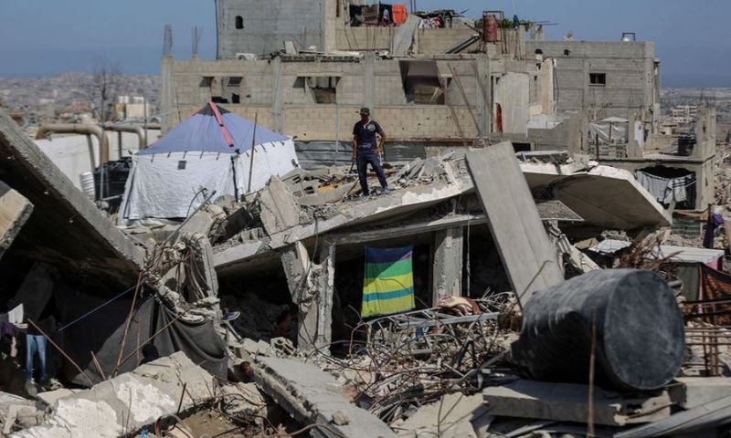 28 Killed in Israeli Strike on Gaza School as Death Toll Surpasses 42,065