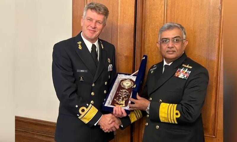 Pakistan Navy Chief, Admiral Naveed Ashraf, Netherlands, Dutch military, ISPR, Vice Admiral René Tas, Netherlands Navy,