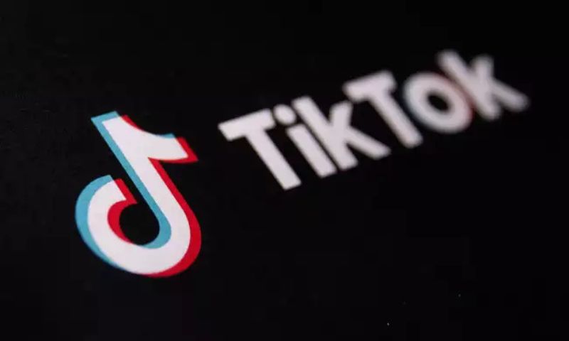 Albania, TikTok, Social Media, Tirana, Teachers, Students, Government