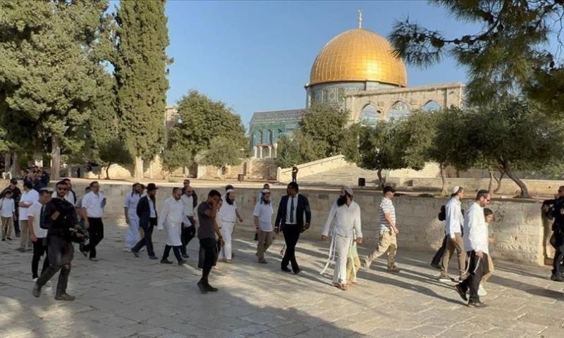 Hundreds of Israeli Settlers Storm Al-Aqsa Mosque Complex