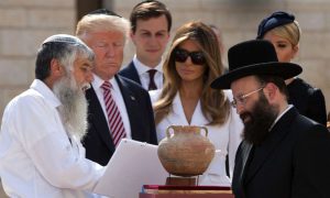 Trump , Middle East, West Bank, Settlers