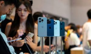 iPhone, Apple, China, Huawei, WeChat Pay, Alipay