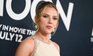 Scarlett Johansson, American, Hollywood, Jurassic World, Instagram,
