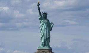 French, Statue of Liberty, White House, United States, America, France, US, Ukraine, Russia