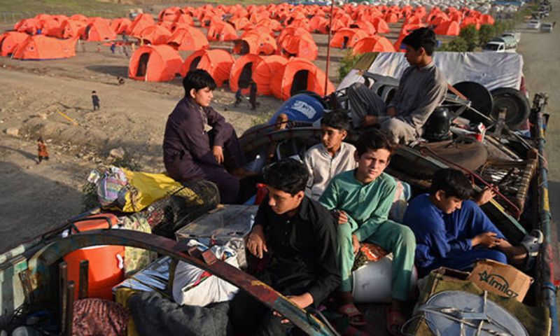 Pakistan, Afghanistan, Afghan, Deputy Prime Minister, Afghan Citizen Cards, IFRP, United Nations,