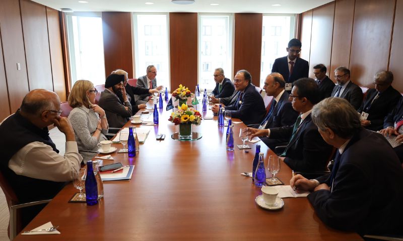 Pakistan, IMF, Finance Minister, CPF, World Bank, IFC, EFF,