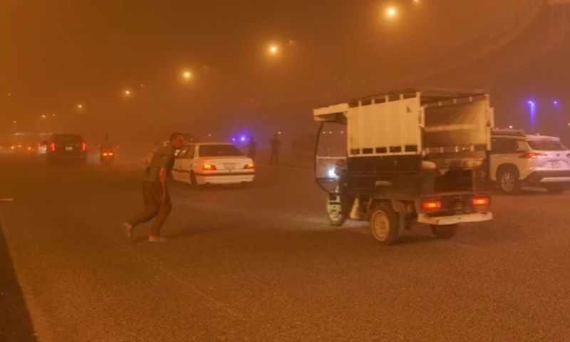 Sandstorm, Iraq, Basra, Najaf, Weather, Health, Respiratory, Hospitals,