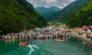 Eid-ul-Fitr, Tourists, Pakistan, Beauty, Khyber Pakhtunkhwa, Swat, Murree, Islamabad, Saiful Malood Lake
