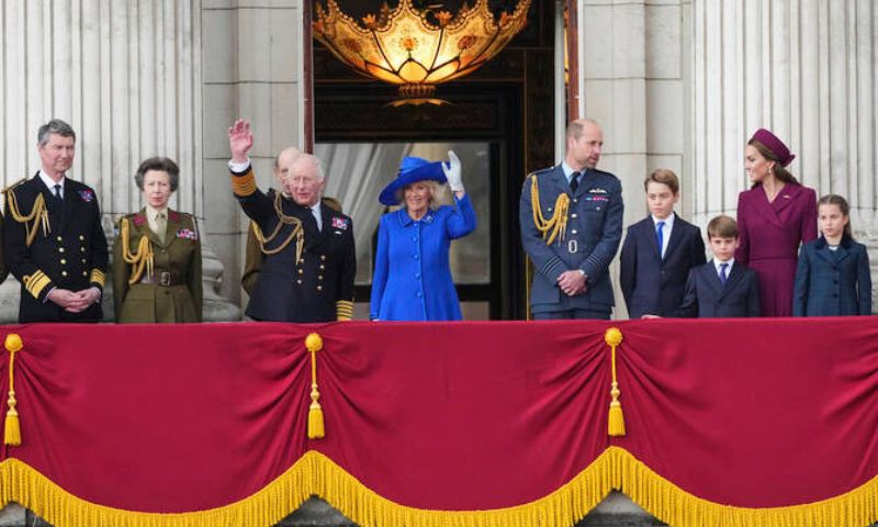 King Charles, UK, WWII, London's Horse Guards Parade,