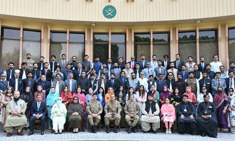 Photo from ISPR 01