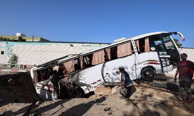 Gaza, Israel, Palestinians, Hamas, Hospital, Ceasefire, Netanyahu, Qatar, Doha, Talks