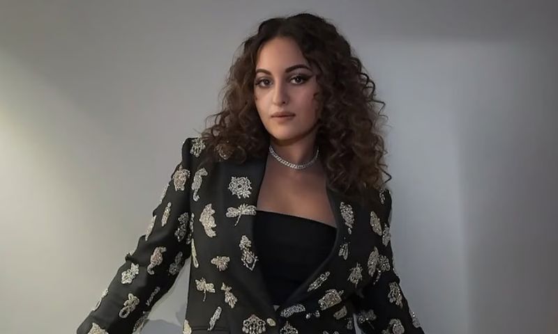Sonakshi Sinha, Pakistan, India, Bollywood,