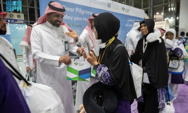 Saudi Arabia, Hajj, Pilgrims, Zamzam,