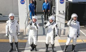 SpaceX, Dragon, Capsule, NASA, Space Station, ISS, Kennedy Space Center, Florida,