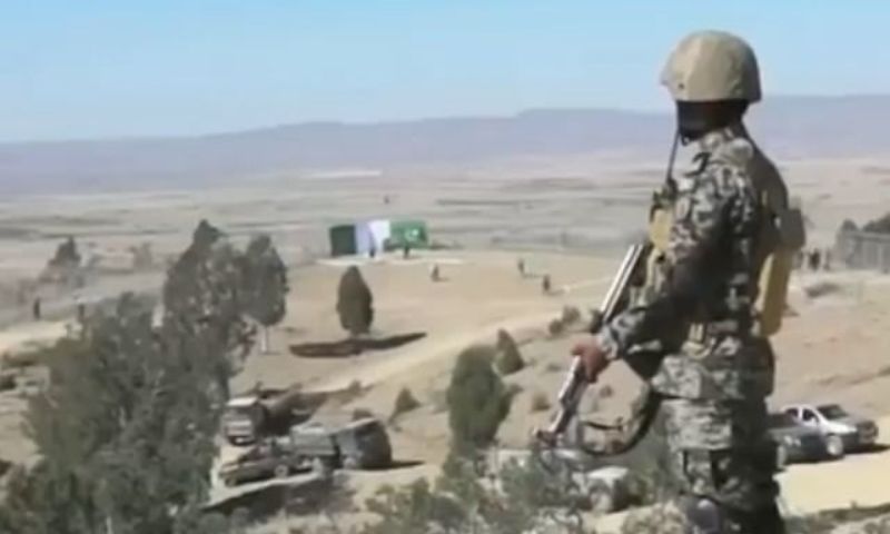 Pakistan Warns of Firm Response to Afghan Taliban's Border Provocations