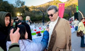 Pakistan–China Fashion Show Debuts at Great Wall of China