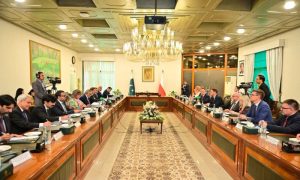Pakistan, Poland, Ishaq Dar, Radoslaw Sikorski, OICOA, bilateral relations, trade cooperation, defence collaboration