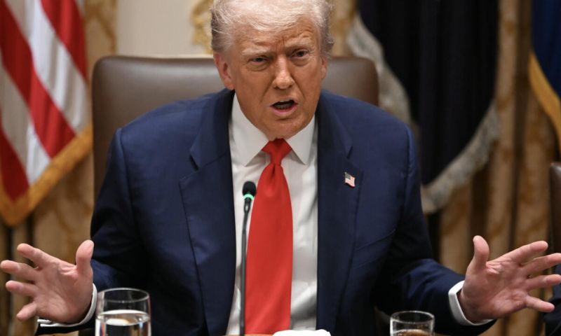 Trump Threatens to Send US Military to San Francisco