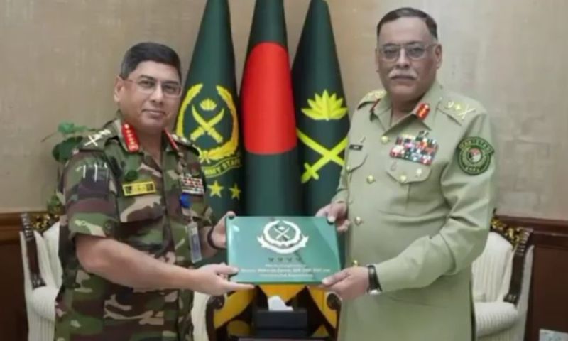 Pakistan, Bangladesh, Chairman Joint Chiefs of Staff Committee, CJCSC, General Sahir Shamshad Mirza, Dhaka,