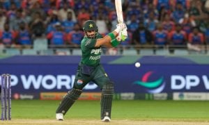 Farhan, Babar Hit Half-Centuries as Pakistan Post 195 Against Zimbabwe