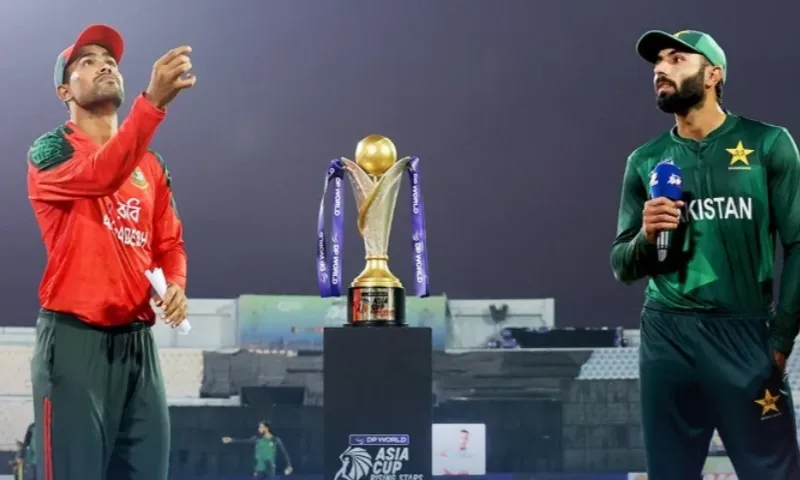 Bangladesh Opt to Bowl First Against Unbeaten Pakistan in Asia Cup Rising Stars Final