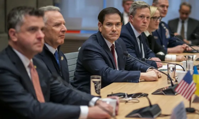 US Officials Kick Off Ukraine Peace Talks in Florida to End War