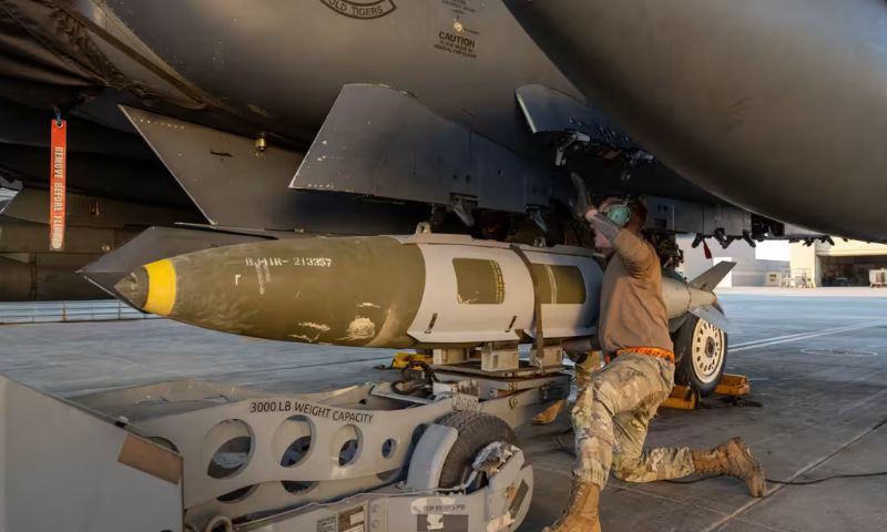 US, Large-Scale, Strikes, Islamic State, Syria