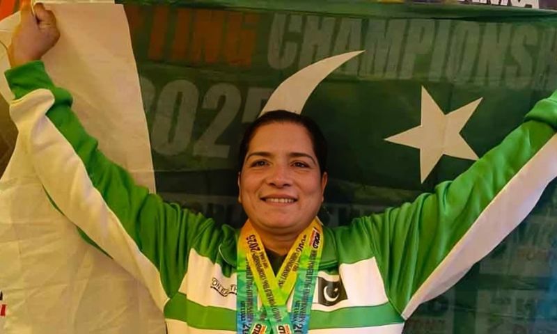Inspector Irum Khanum, World Powerlifting Championship, Gold medals, Deadlift, Competition, Pakistan, Olympic torch