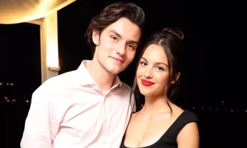 Olivia Rodrigo, Breakup, Louis Partridge, Los Angeles, Singer,