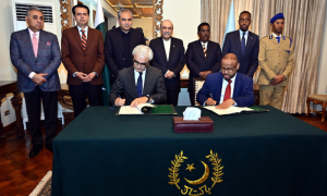 Pakistan President Asif Ali Zardari meets Somalia’s Interior Minister Ali Yousuf in Islamabad.