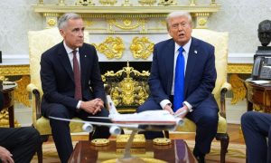 Trump Threatens 100% Tariffs on Canada Over China Trade Deal